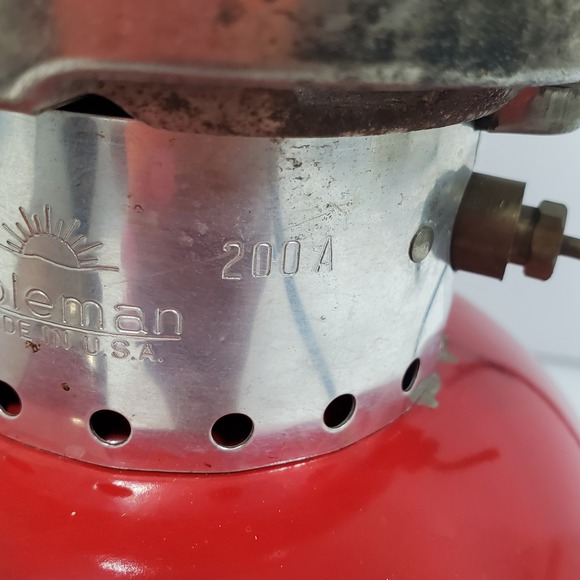Coleman Lantern 200A Red Vintage Single Mantle Gas Camping Light NOT TESTED - Picture 7 of 16